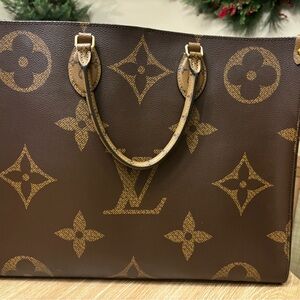 Louis Vuitton On the Go GM Reverse  Monogram Tote